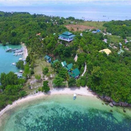 Mangrove Oriental Bed & Breakfast Resort マラパスクア島 エクステリア 写真